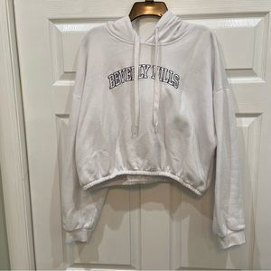Forever 21 plus size Beverly Hills cropped hoodie. Size 1x